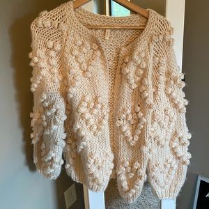 Heart Pom Pom sweater